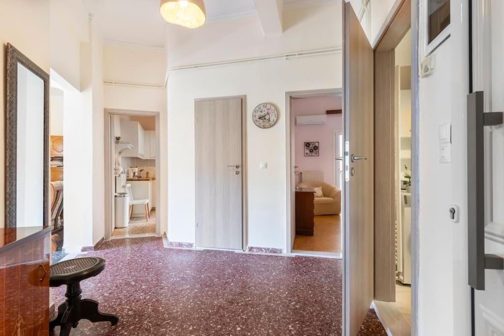 הרקליון Vintage Charm Apt Near Centre מראה חיצוני תמונה